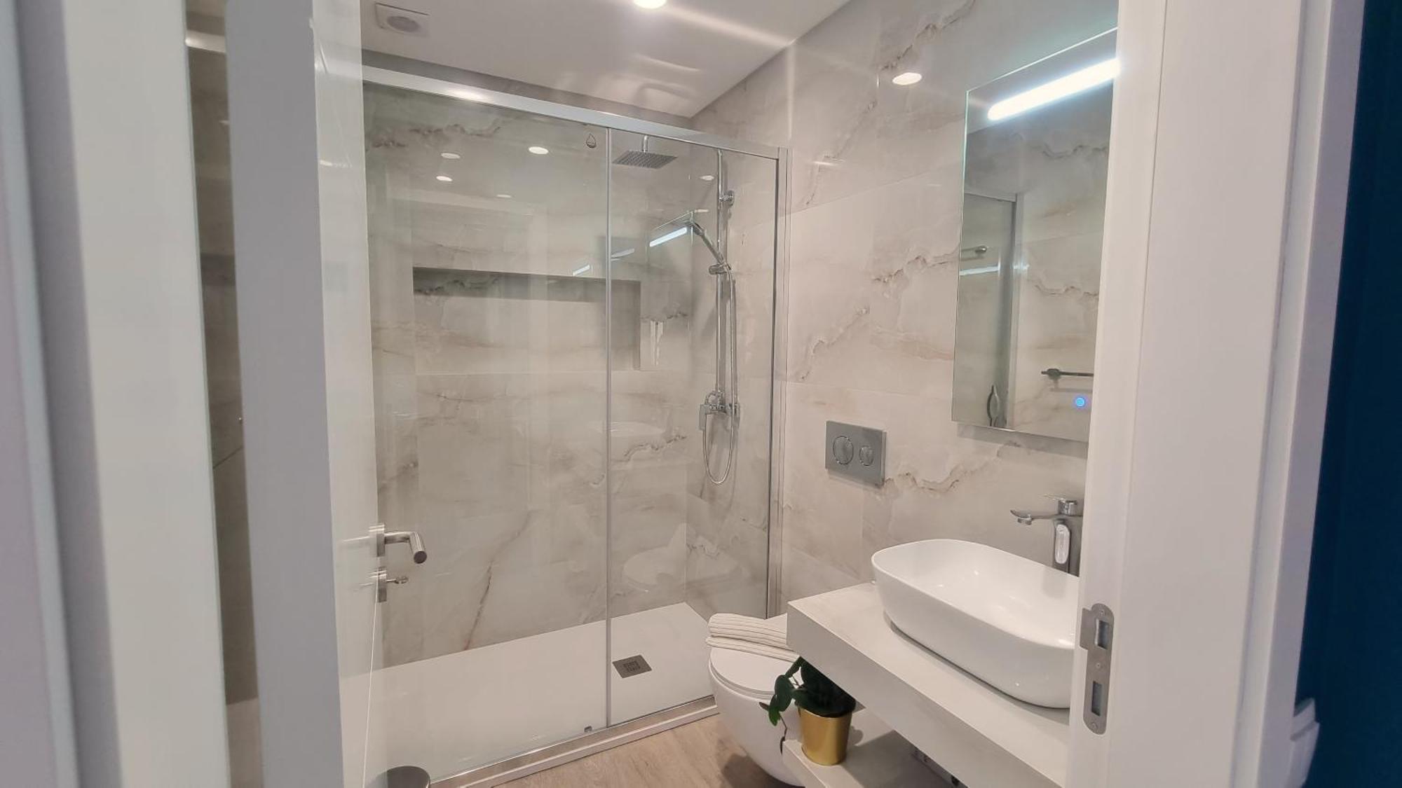 Afonso Galo Guest Apartments IV Almada Luaran gambar