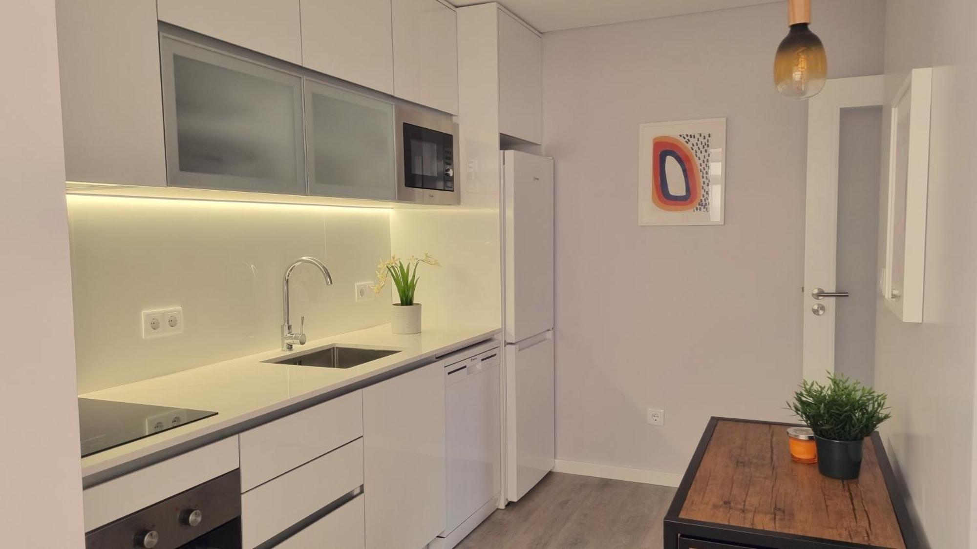 Afonso Galo Guest Apartments IV Almada Luaran gambar